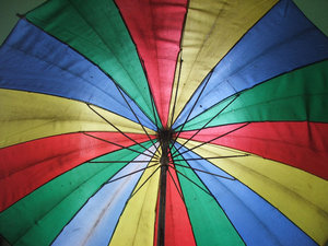 Regenbogen-Regenschirm